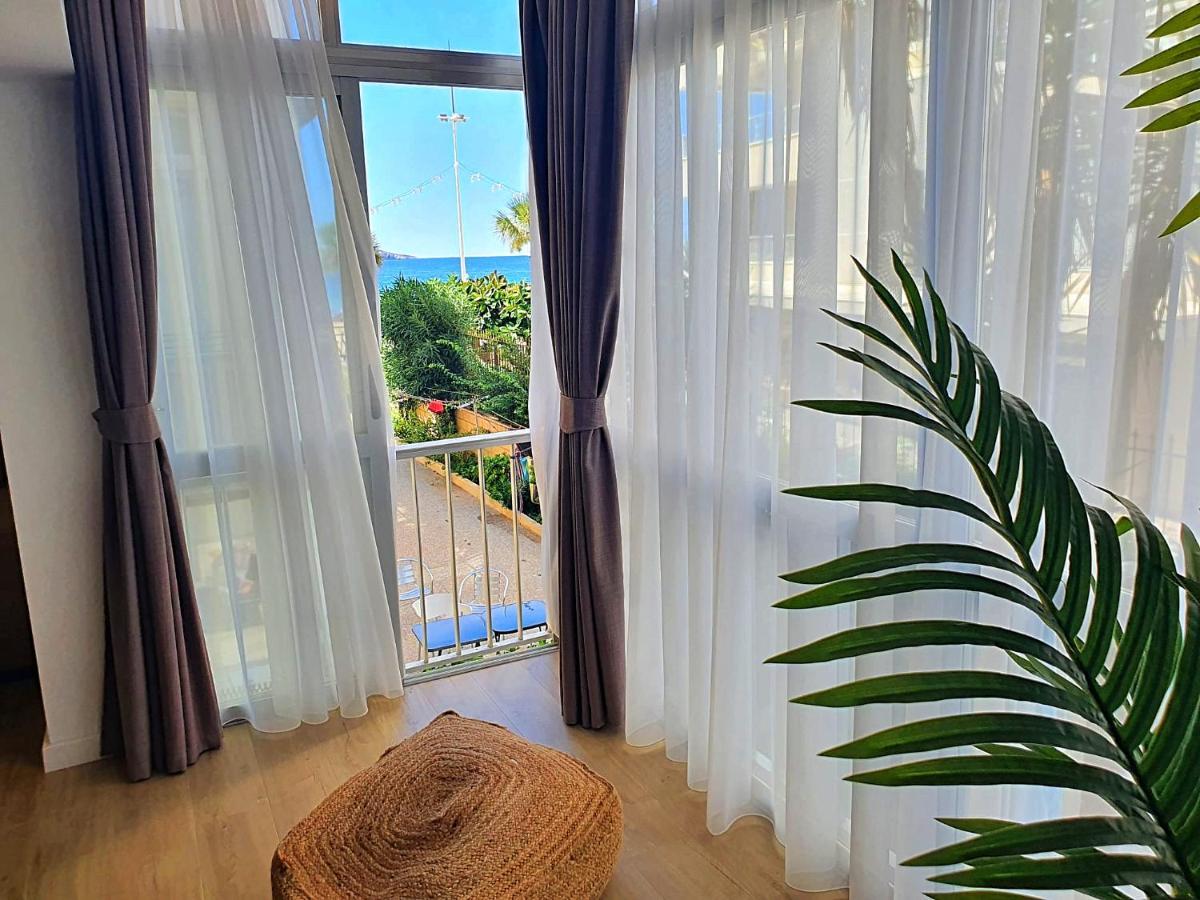 First Line Beach Beautiful Two Bedrooms Benidorm Kültér fotó