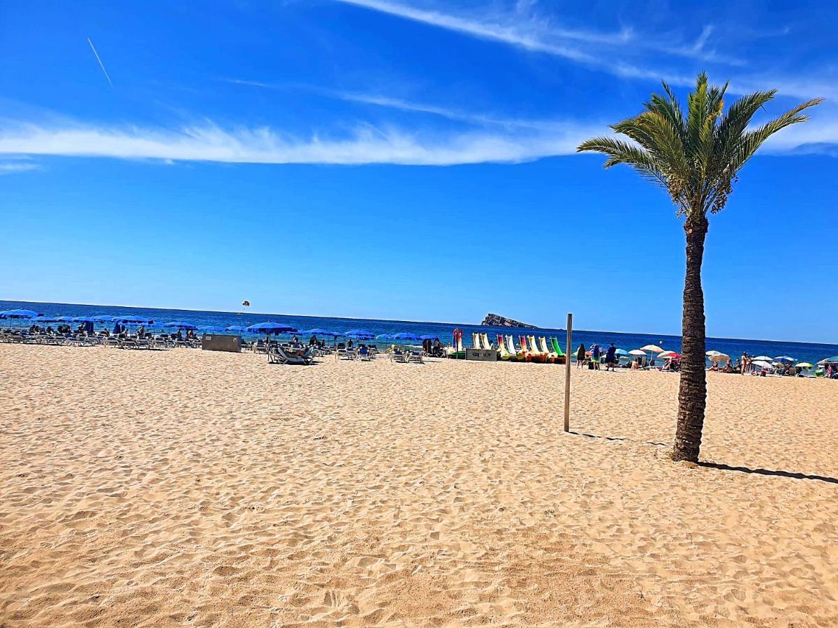 First Line Beach Beautiful Two Bedrooms Benidorm Kültér fotó