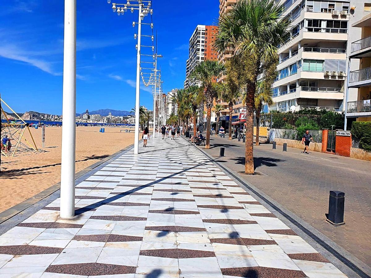 First Line Beach Beautiful Two Bedrooms Benidorm Kültér fotó