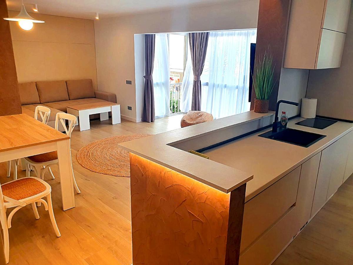 First Line Beach Beautiful Two Bedrooms Benidorm Kültér fotó