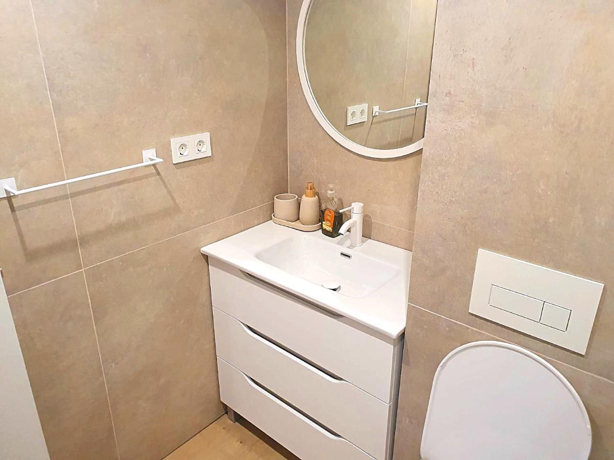 First Line Beach Beautiful Two Bedrooms Benidorm Kültér fotó